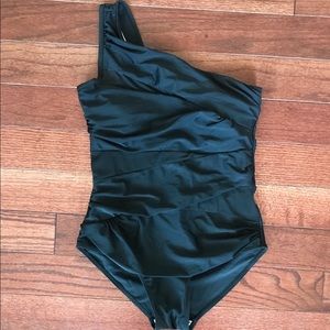 Super cute one shoulder black mesh gap swim suit